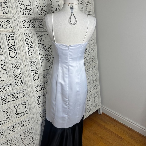 Vtg Morgan & Co Black & White Y2K Beaded Floral Embroidered Formal Prom Dress - Picture 6 of 11